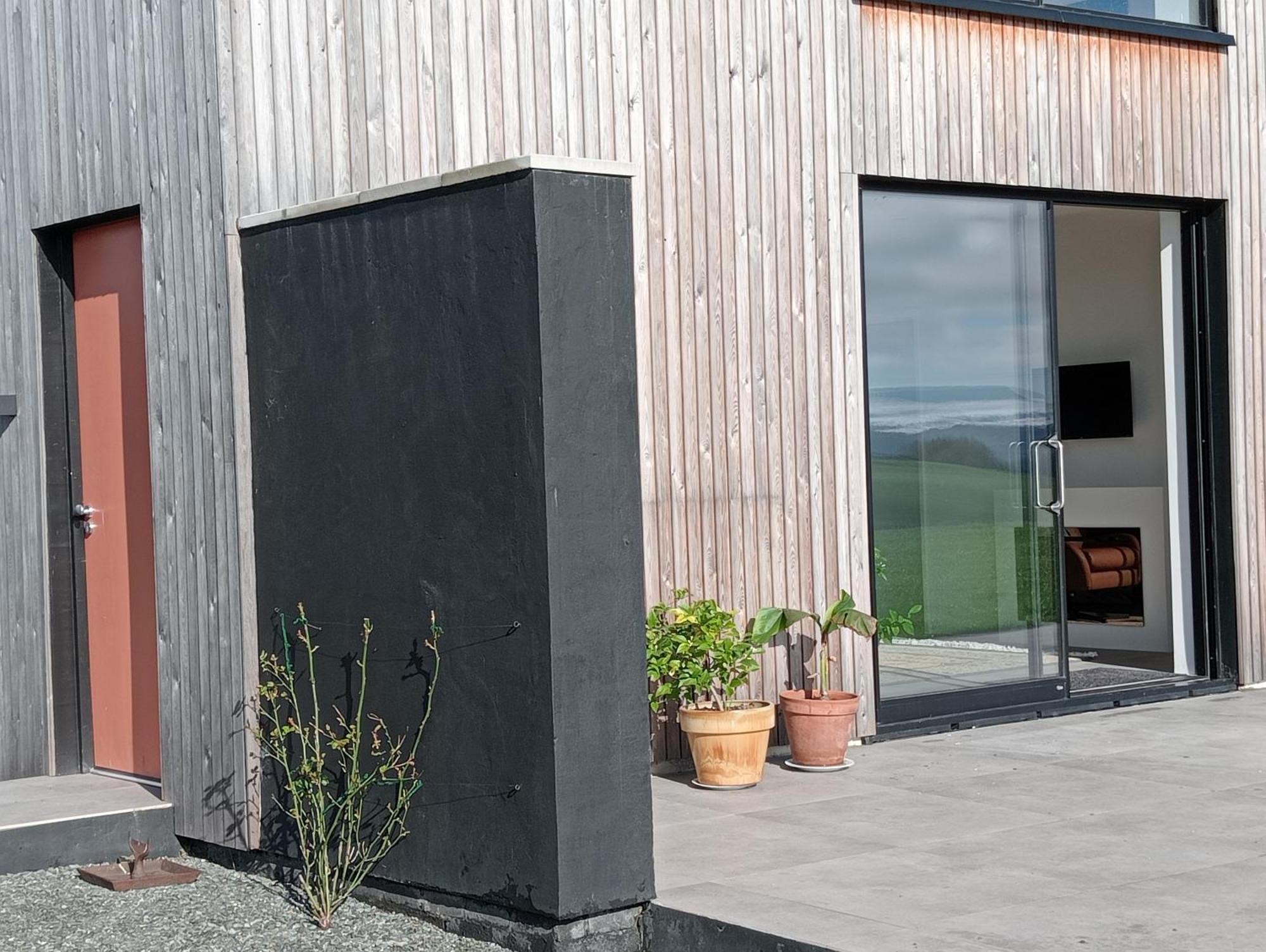 The Slow House Apartments, Llandefalle * Brecon